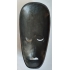 Afrikaans zwart houten masker met parelmoer 